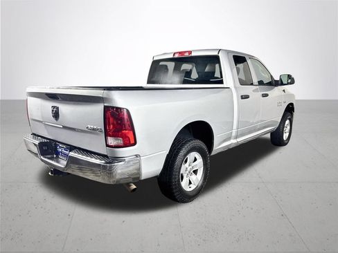 Used 2018 RAM 1500 ST AWD/4WD image 6