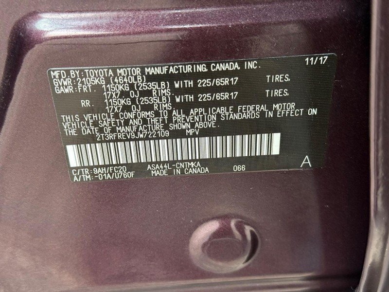 Used 2018 Toyota RAV4 XLE AWD/4WD image 31