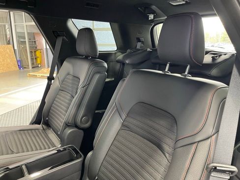 New 2026 Nissan Pathfinder Rock Creek w/ Rock Creek Premium Package image 18