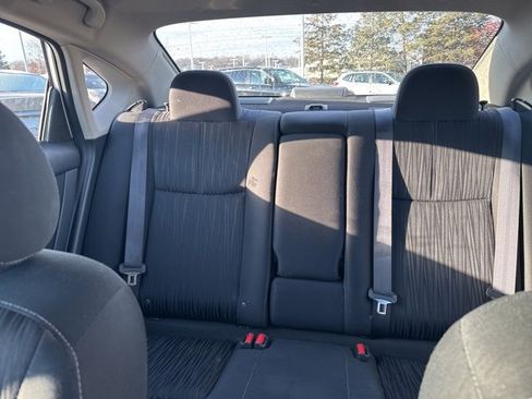 Certified 2018 Nissan Sentra SV image 13