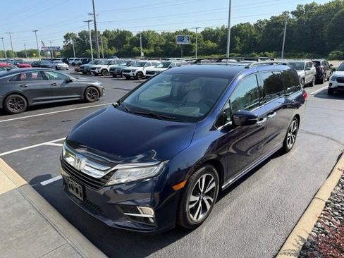 Used 2019 Honda Odyssey Elite image 1