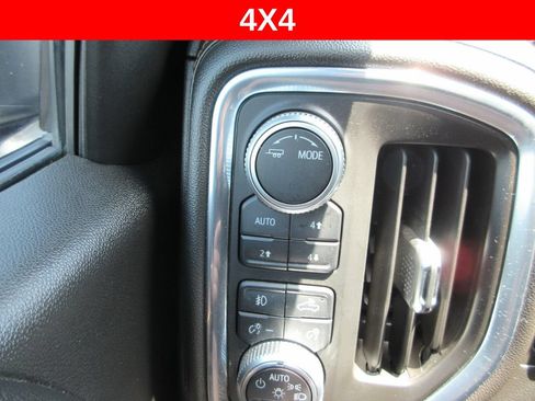 Certified 2020 GMC Sierra 1500 AT4 w/ AT4 Premium Package AWD/4WD image 31
