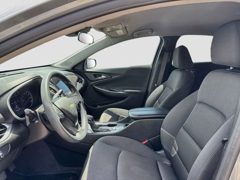 Used 2024 Chevrolet Malibu LT FWD image 10
