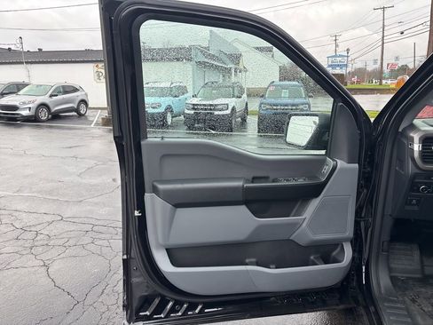 New 2025 Ford F150 XL w/ Equipment Group 103A High image 9