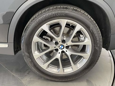 Used 2026 BMW X5 xDrive40i w/ Premium Package AWD/4WD image 14