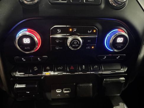 Used 2021 GMC Sierra 1500 Elevation w/ Preferred Package image 40