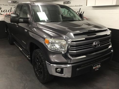 Used 2014 Toyota Tundra SR5 image 2