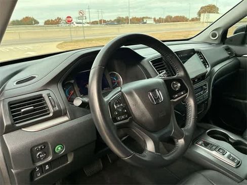 Certified 2022 Honda Pilot Special Edition image 15