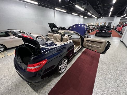 Used 2011 Mercedes-Benz E 550 E 550 w/ Premium 2 Pkg image 56