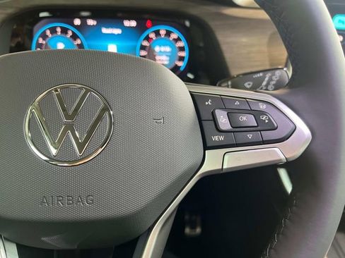 New 2026 Volkswagen Atlas SEL Premium R-Line image 18