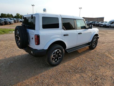 New 2026 Ford Bronco Outer Banks AWD/4WD image 6