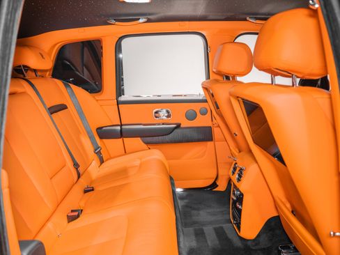 Used 2020 Rolls-Royce Cullinan image 23