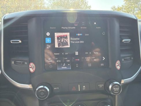 Used 2024 RAM 3500 Big Horn image 34