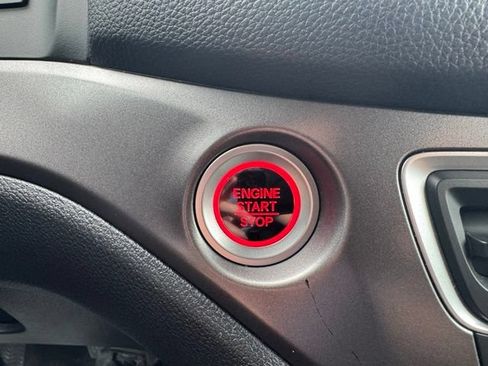 Used 2022 Honda Pilot Special Edition image 33