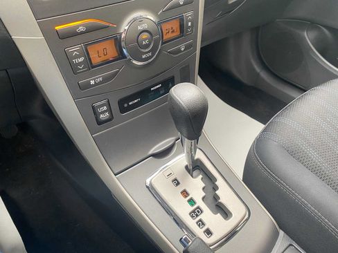Used 2013 Toyota Corolla S w/ Premium Pkg FWD image 18
