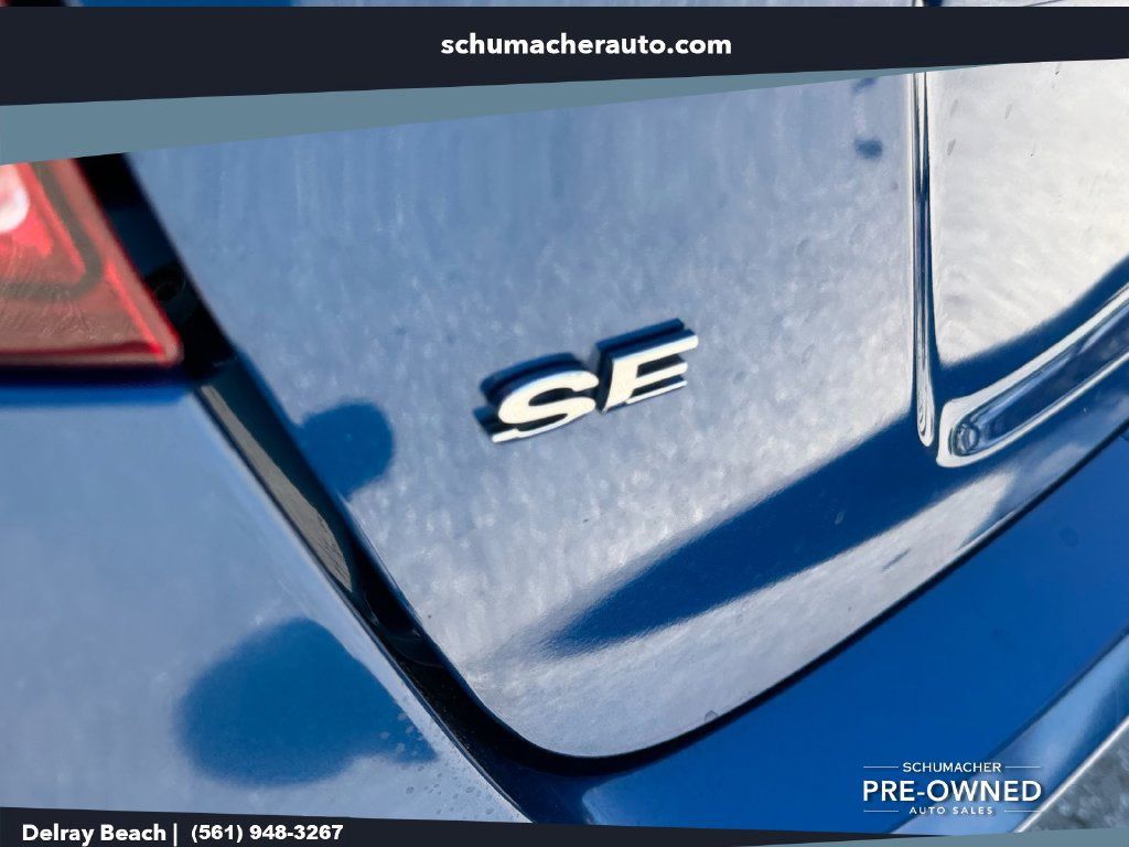 Used 2019 Ford Fiesta SE FWD image 14