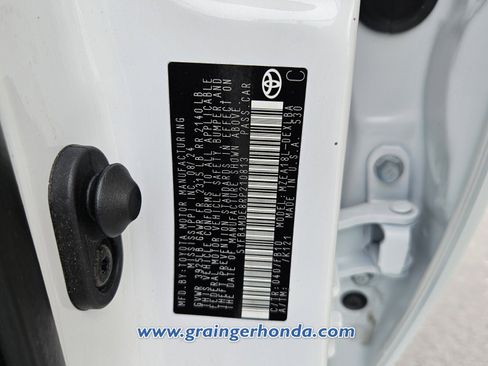 Used 2024 Toyota Corolla LE image 14