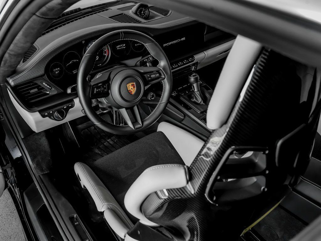 Certified 2022 Porsche 911 GT3 RWD image 15