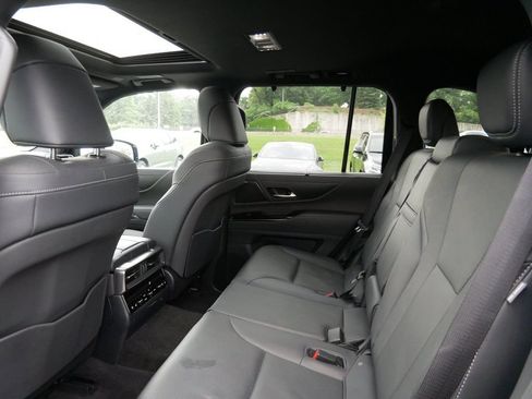 Certified 2025 Lexus LX 700h Luxury w/ Appearance Package AWD/4WD image 11