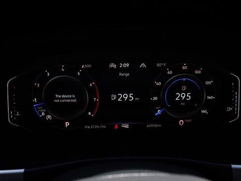 Used 2022 Volkswagen Atlas Cross Sport SEL Premium R-Line AWD/4WD image 29