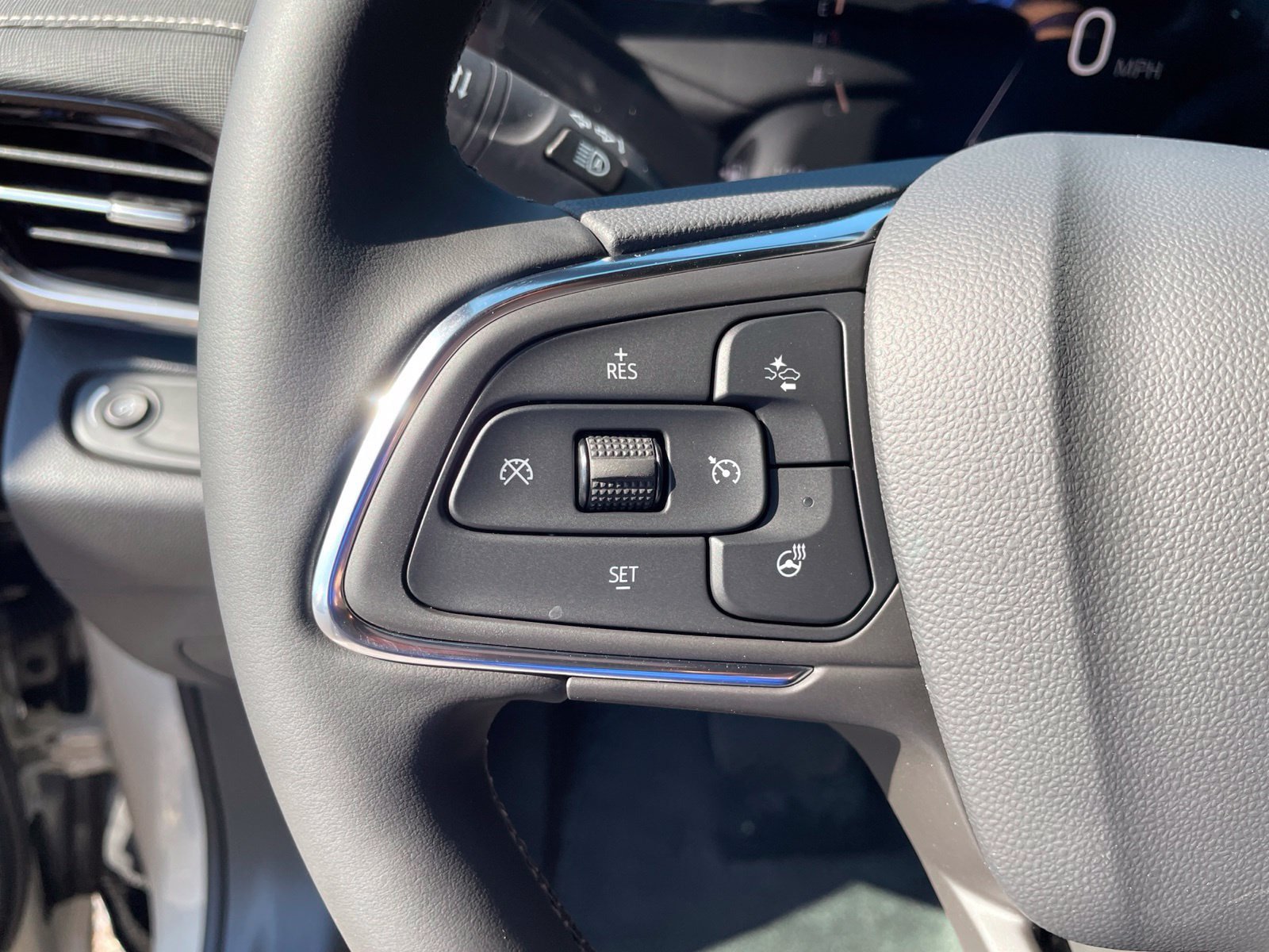 New 2026 Buick Envista Sport Touring w/ Studio Series FWD image 18