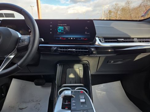 Used 2025 BMW X2 xDrive28i image 23