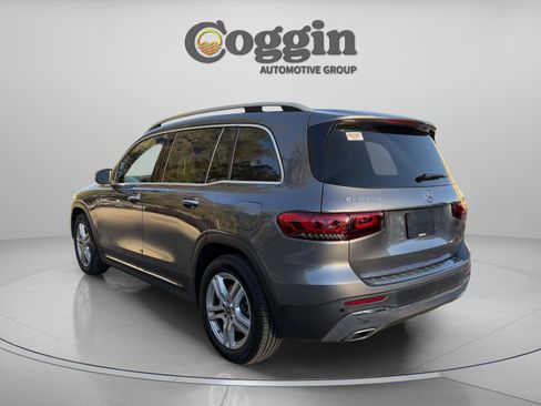 Used 2021 Mercedes-Benz GLB 250 w/ Premium Package image 3