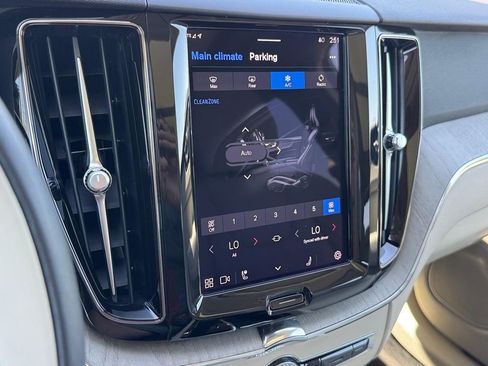 Certified 2023 Volvo XC60 T8 Plus w/ Climate Package AWD/4WD image 18