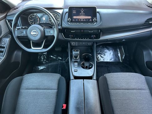 Used 2023 Nissan Rogue SV FWD image 12