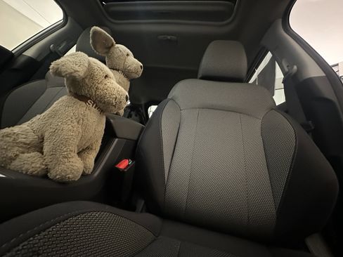 Used 2024 Subaru Crosstrek 2.0i Premium image 15