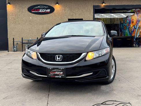 Used 2013 Honda Civic LX image 1