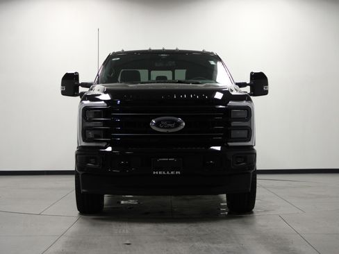 New 2026 Ford F250 Platinum image 9