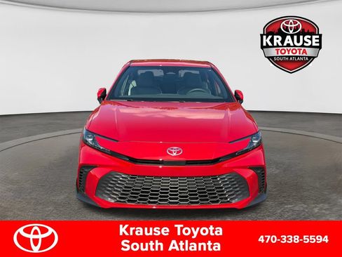 New 2026 Toyota Camry SE w/ Convenience Package FWD image 2