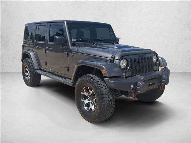 Used 2018 Jeep Wrangler Unlimited Sahara AWD/4WD image 3
