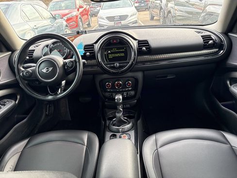 Used 2016 MINI Cooper Clubman image 11