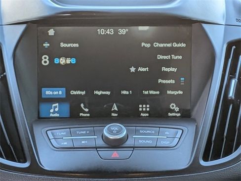 Used 2018 Ford Escape SEL image 18