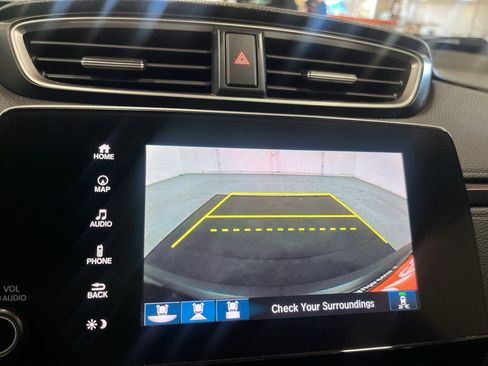 Used 2019 Honda CR-V Touring image 24