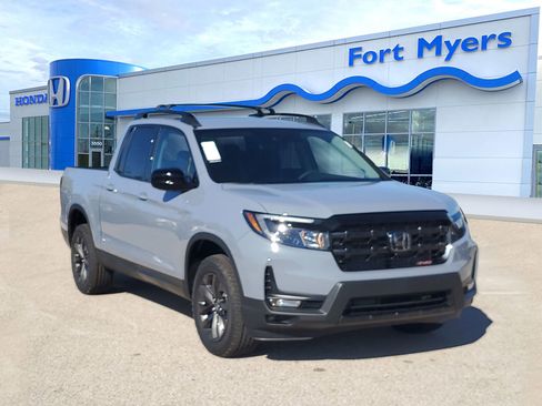 New 2025 Honda Ridgeline Sport image 1