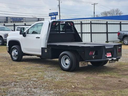 Used 2024 Chevrolet Silverado 3500 W/T w/ WT Fleet Convenience Package image 4