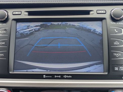 Used 2016 Toyota Highlander XLE FWD image 22