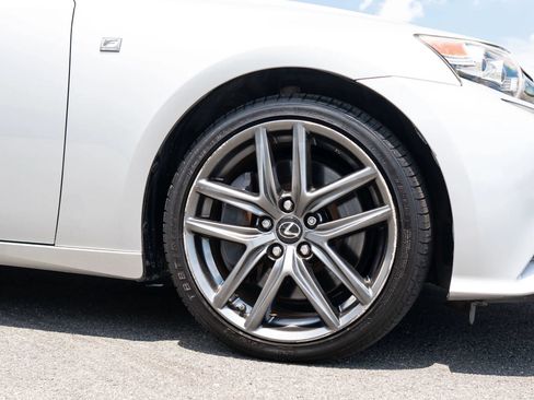 Used 2016 Lexus IS 350 RWD image 14