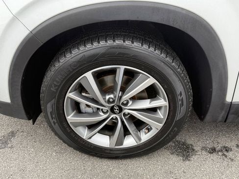 Used 2019 Hyundai Santa Fe Ultimate image 11