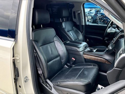 Used 2015 Chevrolet Tahoe LT image 8