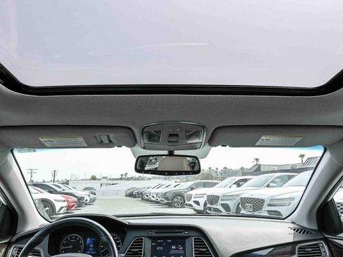 Used 2017 Hyundai Sonata Limited FWD image 18