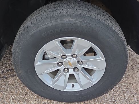 Used 2024 Chevrolet Silverado 1500 LT w/ Protection Package image 7