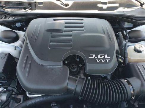 Certified 2019 Dodge Challenger GT w/ Stars & Stripes Edition RWD image 9