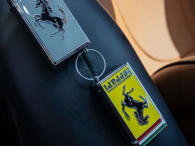 Used 2023 Ferrari Roma RWD image 13