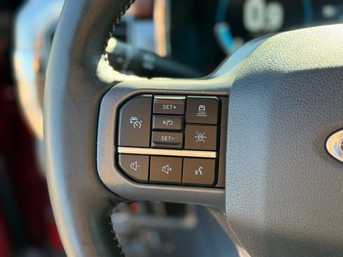 Used 2023 Ford F150 Lariat w/ Equipment Group 502A High image 17