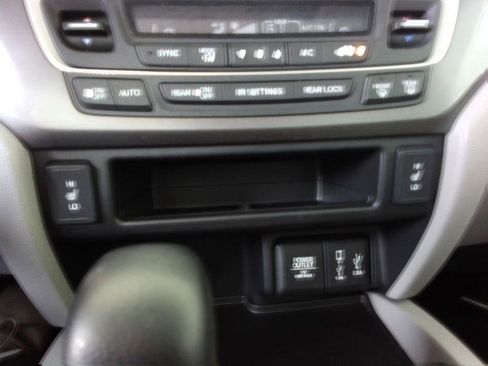 Used 2017 Honda Pilot EX-L image 13