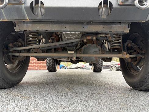 Used 2013 Jeep Wrangler Unlimited Sahara w/ Connectivity Group image 17